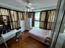The Silver Spurz (D19), Semi-Detached #471229361